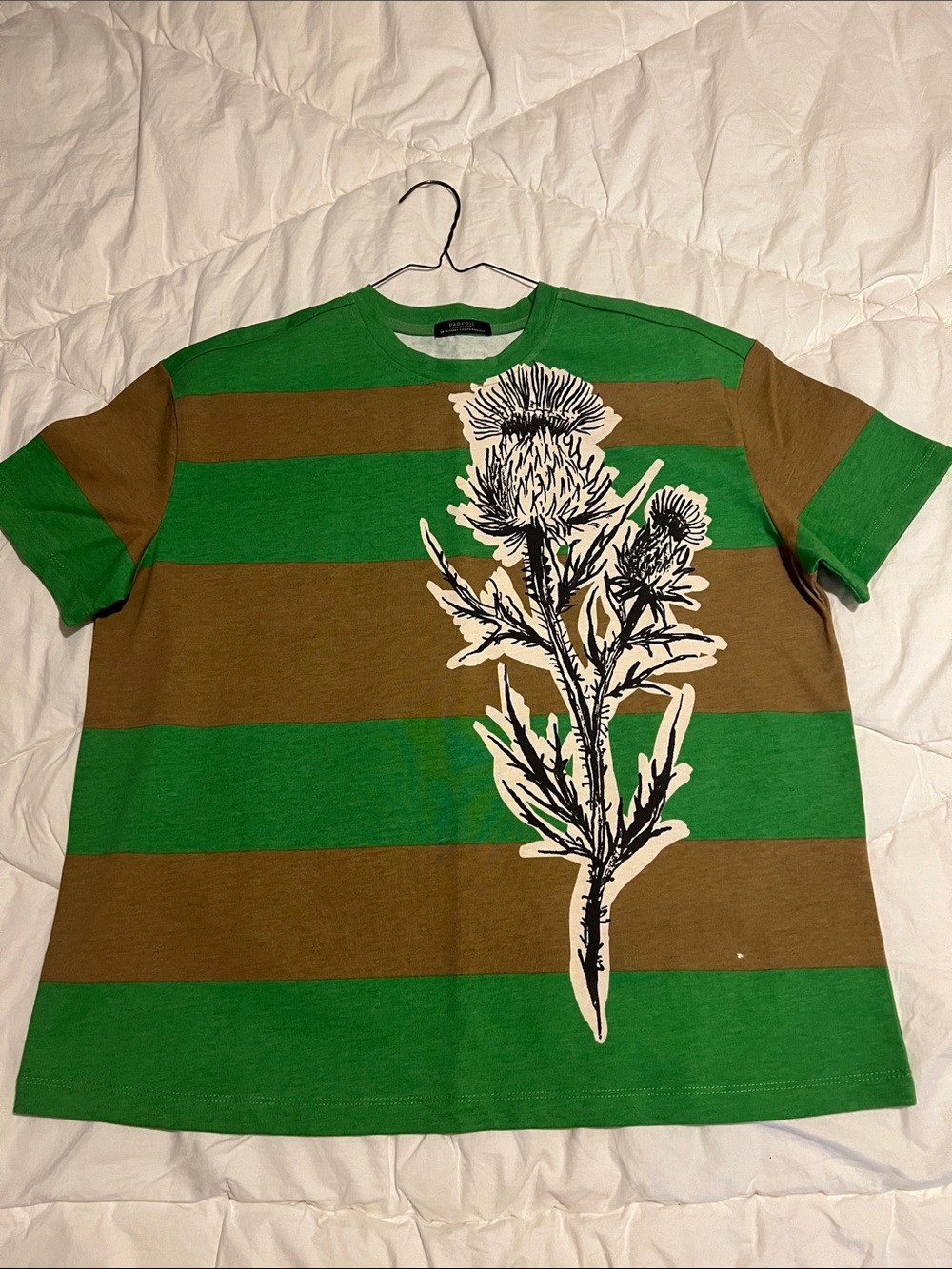 NWOT Green and Brown Striped Floral Graphic oversized T-Shirt